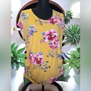 Persaya XL Golden Floral Capped Sleeve Top